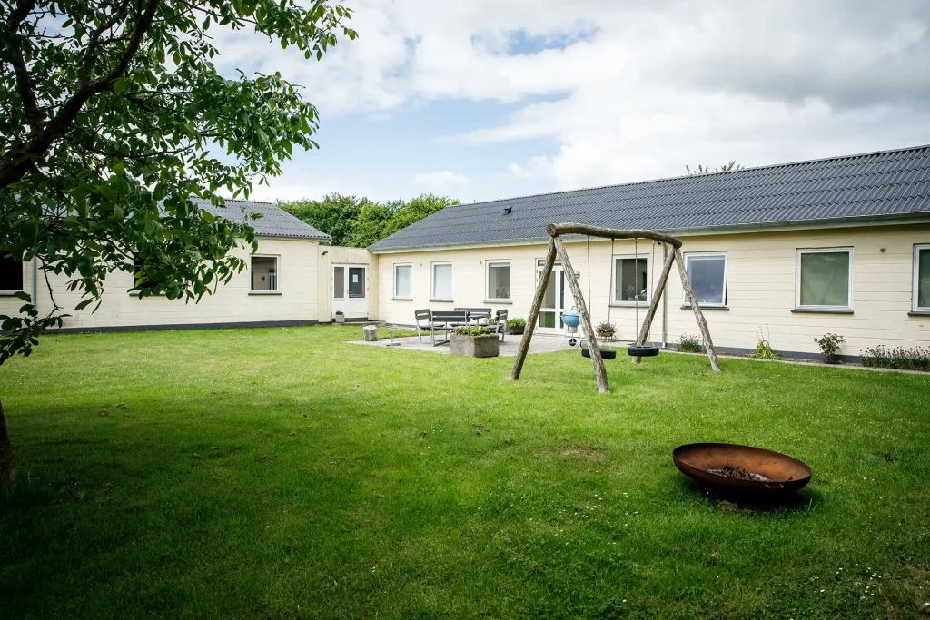 Hjembækskolen