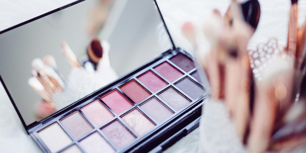 Makeup palette